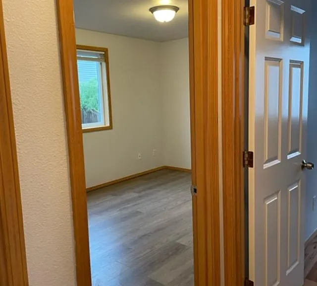 315 S 20th Pl — Photo 22