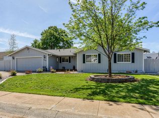 1939 Buttercup Ln, Redding, CA 96002