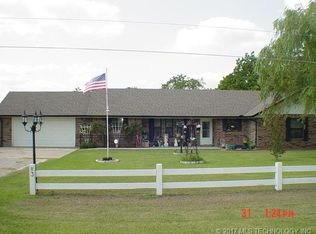 83 Sycamore Ln, Pryor, OK 74361