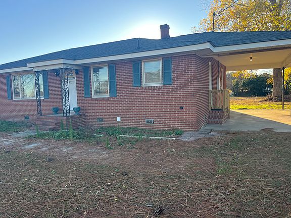 5th image of 5700 Wayne Memorial Dr NE