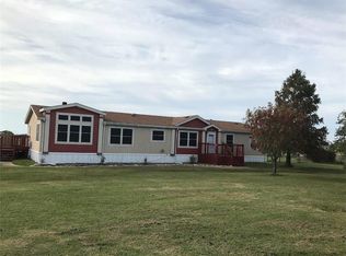 5043 Dee Dr, Terrell, TX 75160