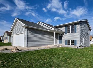 5583 51st St NW, Rochester, MN 55901