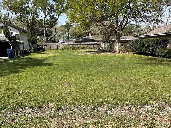 3rd image of 311 Ronald Ave