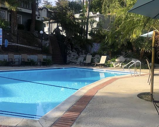5th image of 29111 Thousand Oaks Blvd Unit B