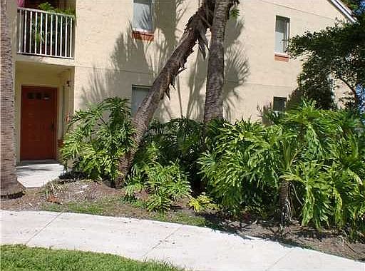3rd image of 1137 Coral Club Dr #1137