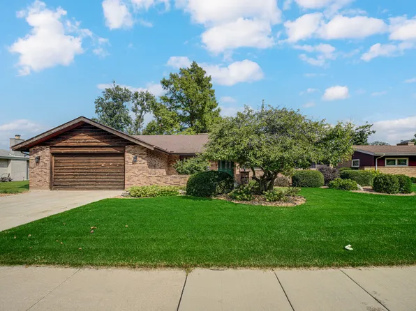 873 Damico Dr, Chicago Heights, IL 60411