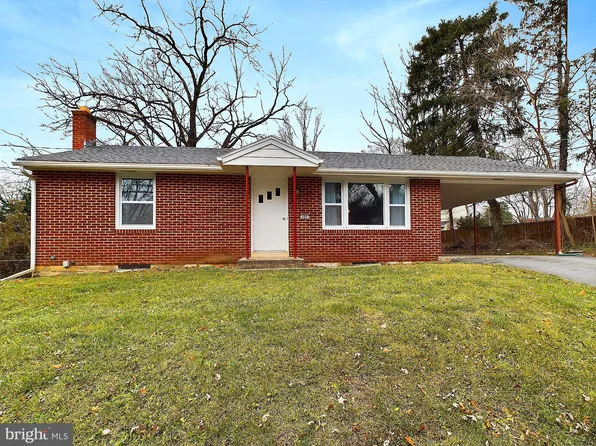 900 N Parkway Dr, Harrisburg, PA 17103