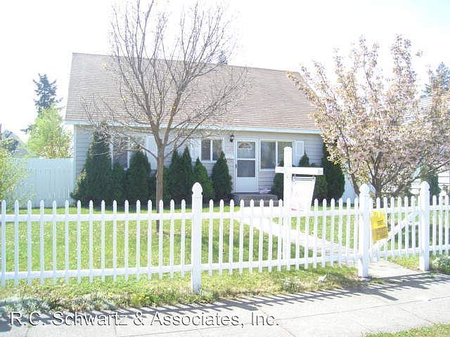 1st image of 1809 W Knox Ave
