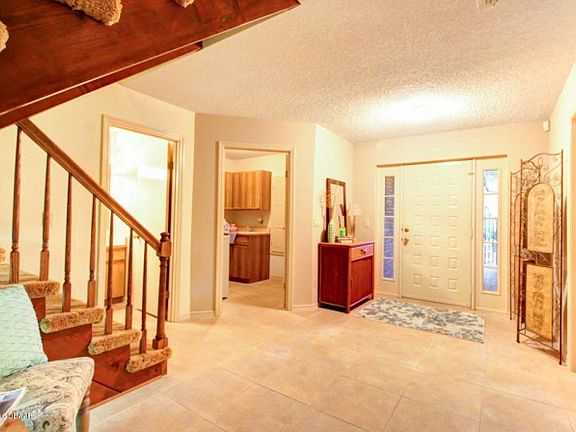 5th image of 3 Westgale Pl
