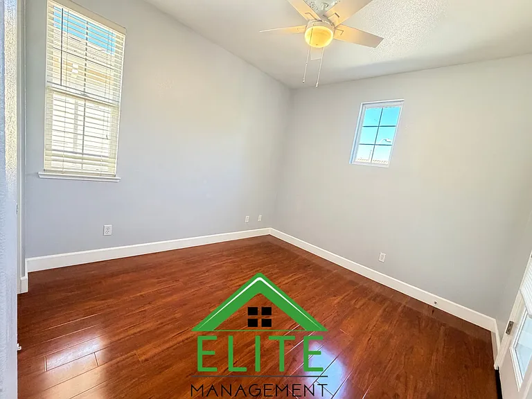 2764 Rogue River Cir — Photo 14