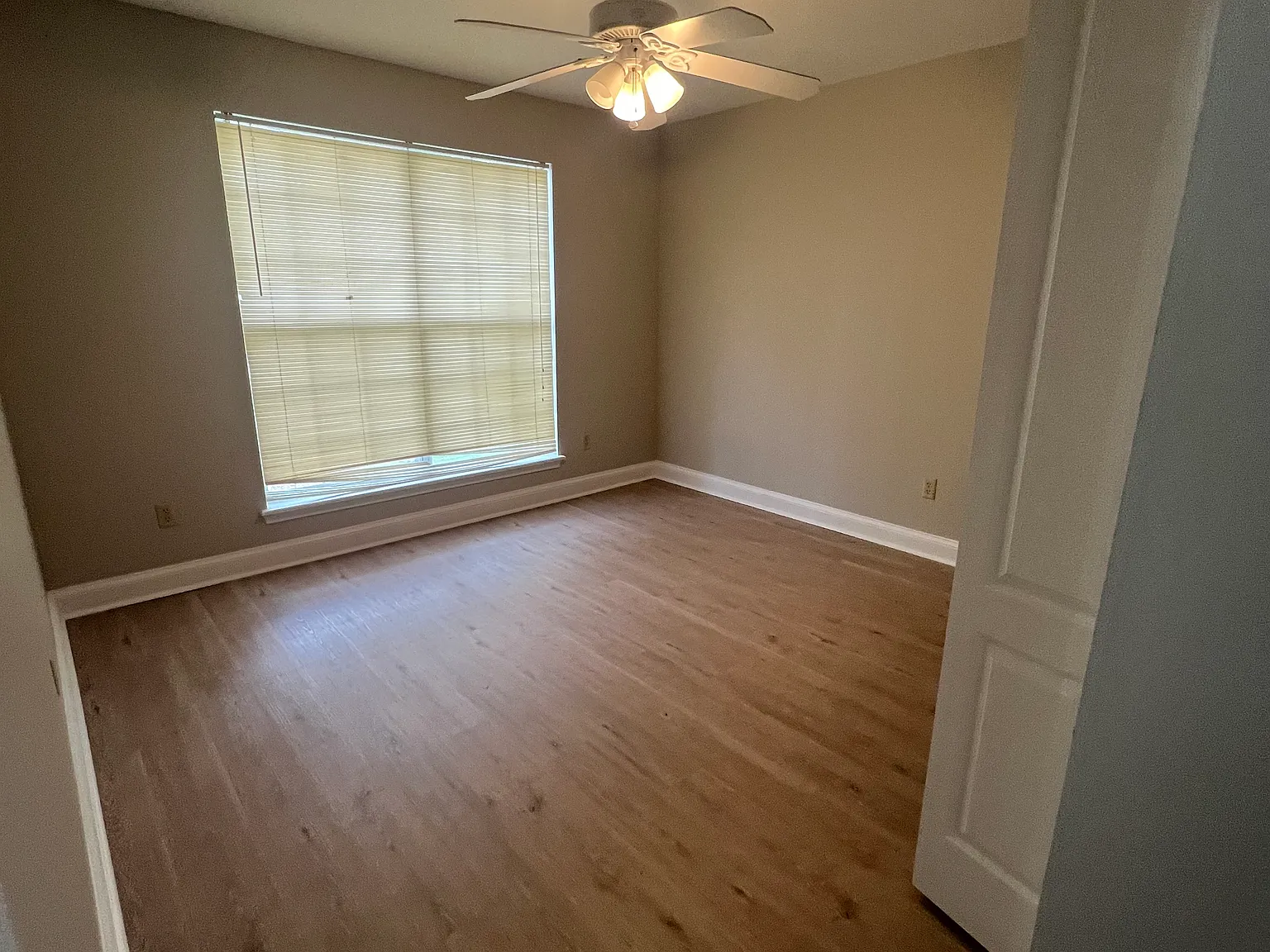 2 bed, 1516 sqft, $1,795 — Photo 4