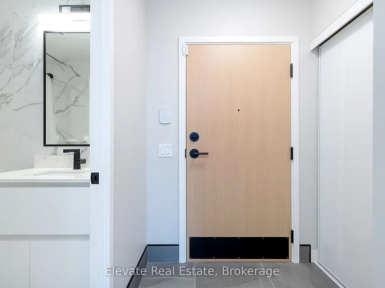 31 Huron St #405 — Photo 13
