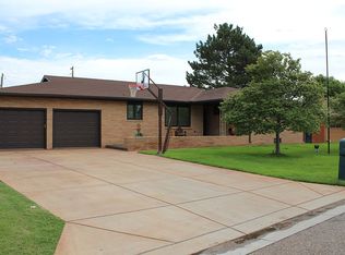 1341 Westhaven Dr, Liberal, KS 67901