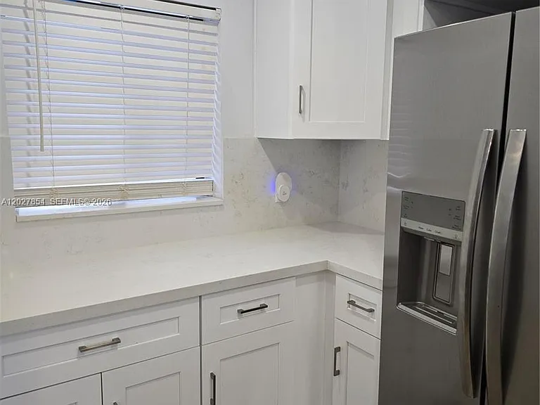 2514 Taylor St #10 — Photo 4
