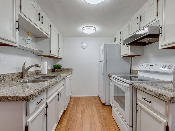 7430 E Chaparral Rd UNIT 105A