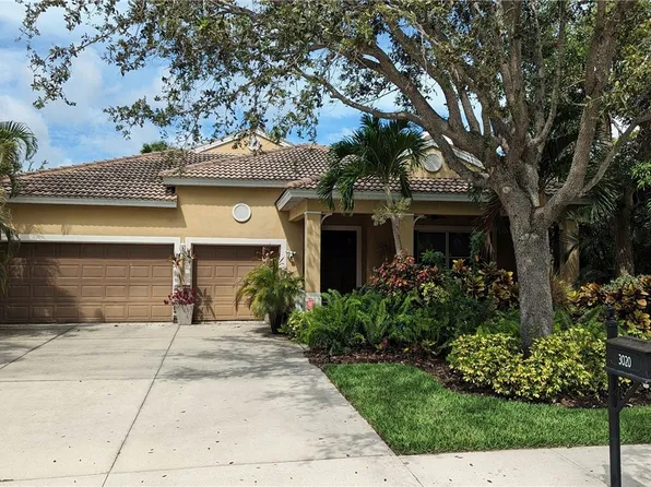 3020 Lake Butler Ct, Cape Coral, FL 33909