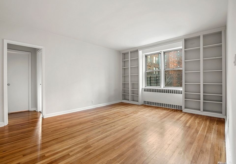 1st image of 322 E 63rd St #5D