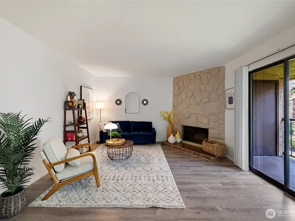 14510 124th Avenue NE #E35, Kirkland, WA 98034