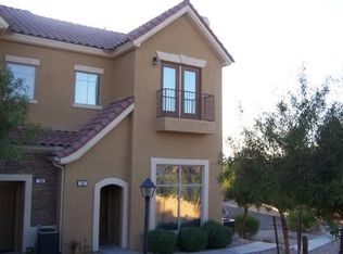 332 Fountain Crossing Ln, Henderson, NV 89074