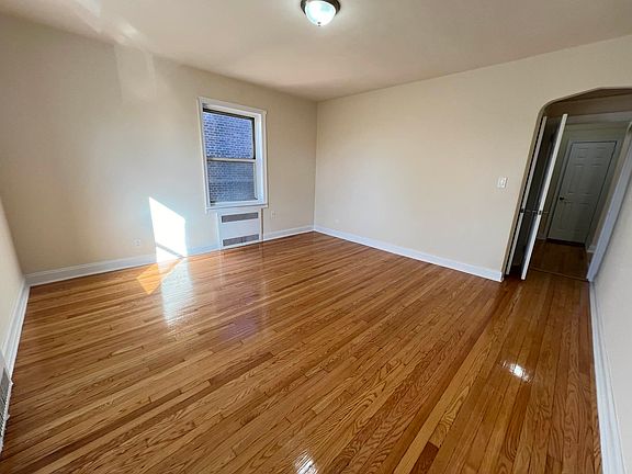 2nd image of 8447 118th St APT 4A