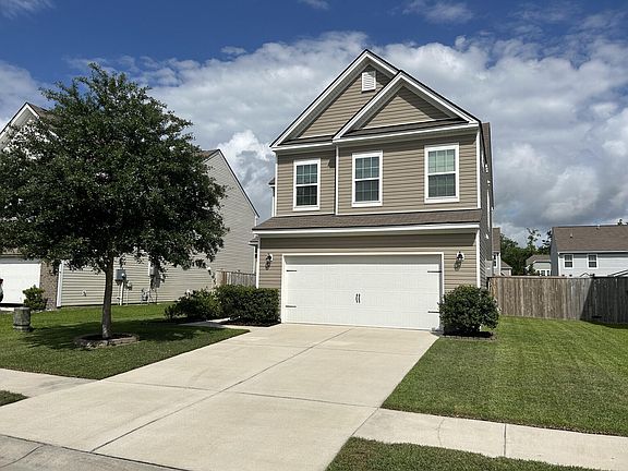 3rd image of 5216 American Holly Ln