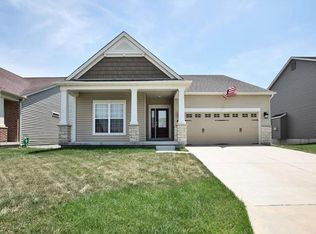 126 Vistalago Pl, Saint Peters, MO 63376