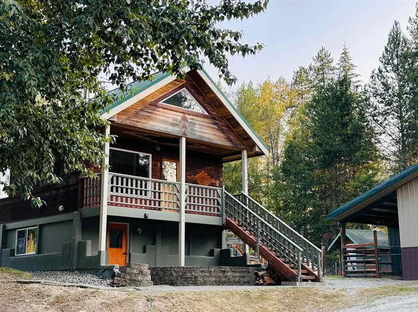 517 Sitting Bull Rd, Sandpoint, ID 83864