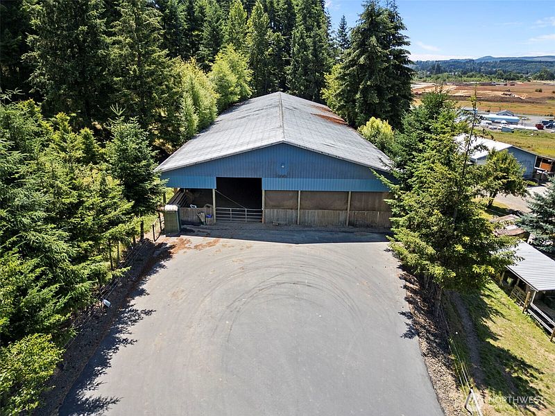 3rd image of 134 Macomber Road