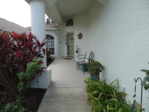 3rd image of 3086 Westmoreland Dr