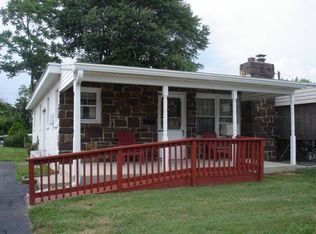 1344 Midland Rd, Conshohocken, PA 19428