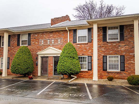4th image of 1926 Goldsmith Ln Unit 69