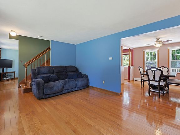 5th image of 36 Westcott Rd