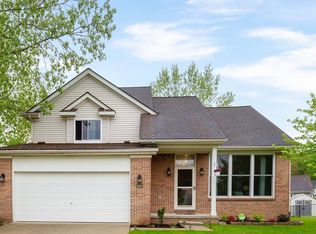 6609 Robin Ct, Ypsilanti, MI 48197