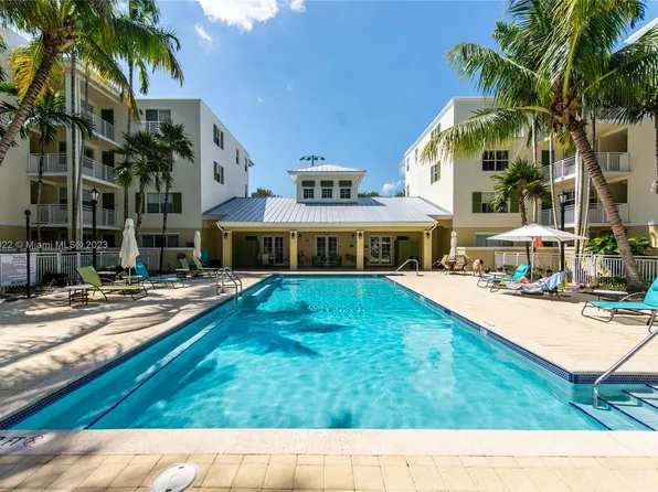 7608 SW 102nd St #219, Pinecrest, FL 33156