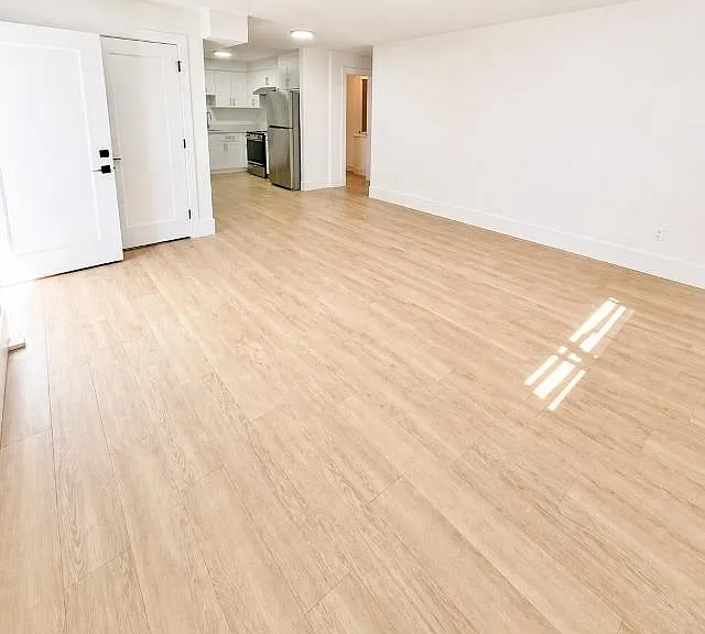 213 Finnigan St #BASEMENT — Photo 2