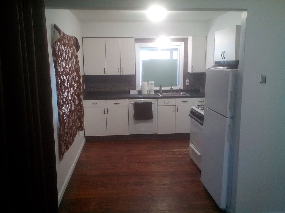 2nd image of 245 High St
