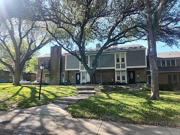 2nd image of 7620 Riverbrook Dr #22