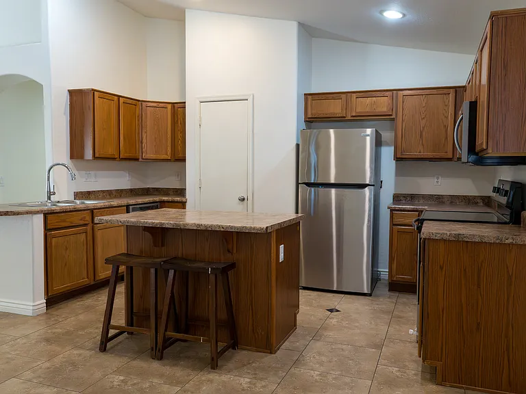 45513 W Sky Ln — Photo 8