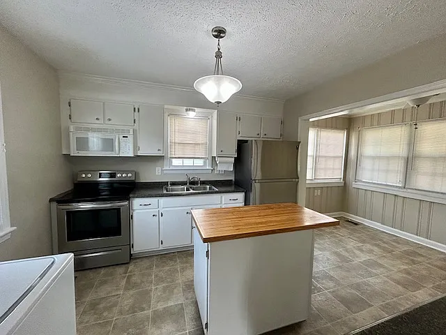 4902 Sycamore Pl — Photo 8