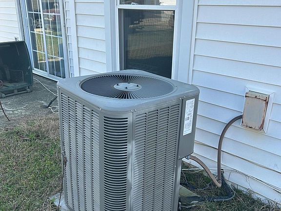 4th image of 2 Manor Blvd