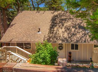 26611 Thunderbird Dr, Lake Arrowhead, CA 92352