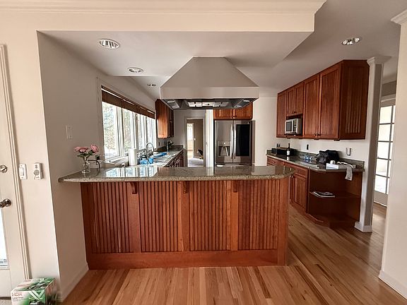 3rd image of 2672 Winding Trail Dr