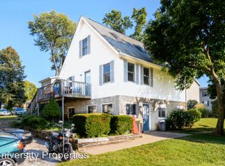 218 1/2 E 19th St APT B, Bloomington, IN 47408