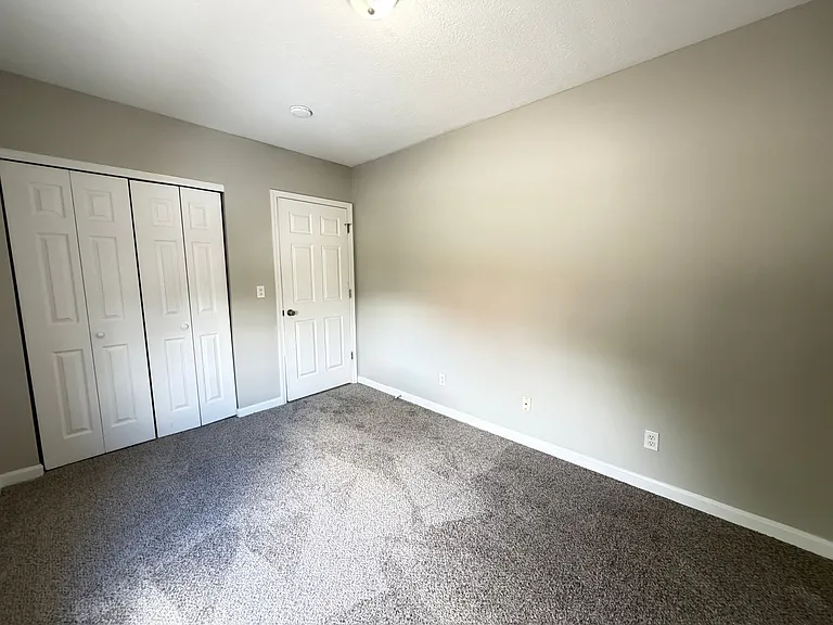 3600 Hillcross Drive — Photo 10