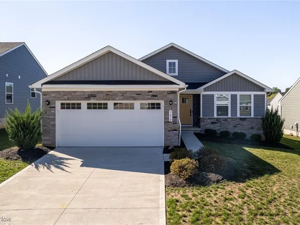 3658 Knecht Rd, Barberton, OH 44203