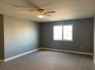 7102 Canterwood Pl, Fort Wayne, IN 46835