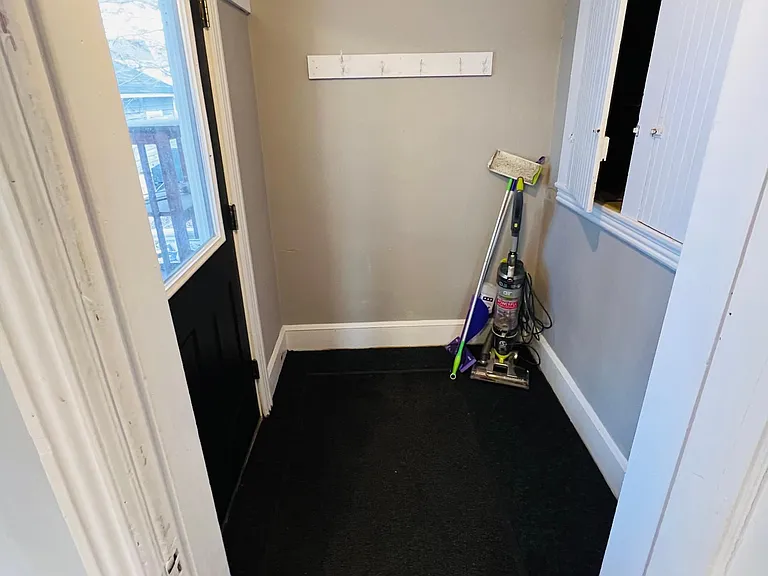 525 Brighton Ave — Photo 7