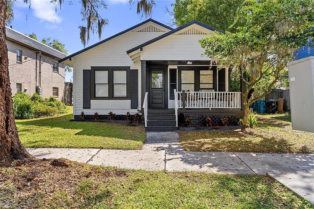 1 bed, 1.0 bath, 350 sqft, $1,800 — Photo 1