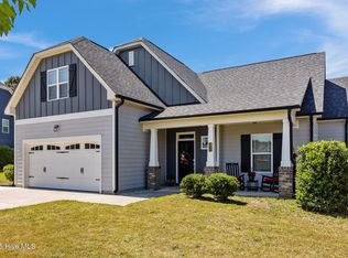 126 Weathervane Trl, Whispering Pines, NC 28327