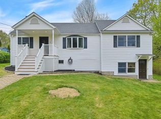 5 Deerfield Rd, Brewster, NY 10509